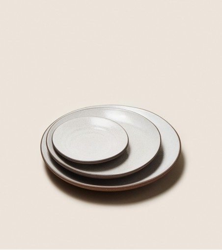 Ceramic Dinner Plate in Natural